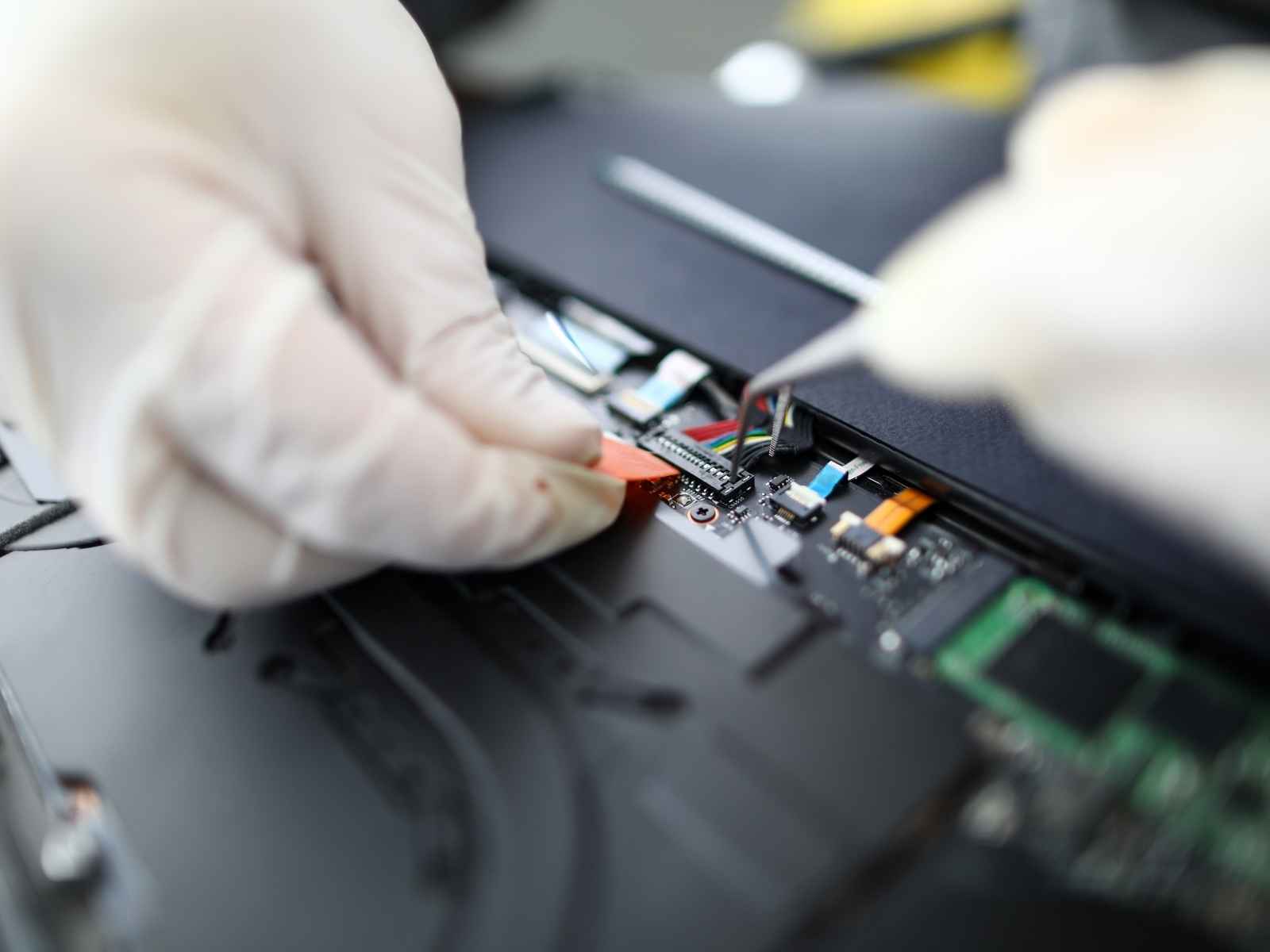 Antalya TV Atölyesi için hazırlanan elektronik teknik servis web projesi
