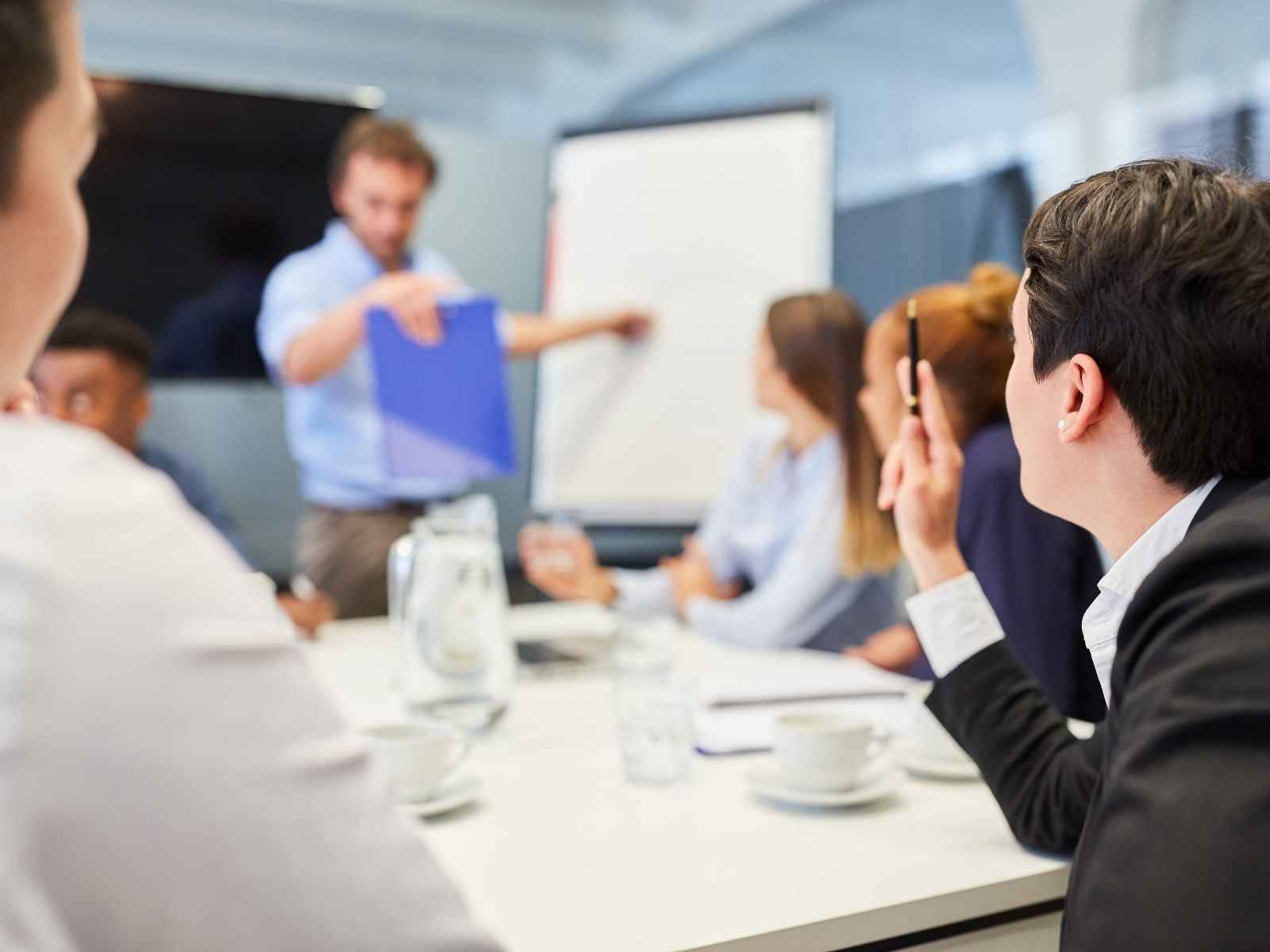 Aklıselim Kurs Merkezi için Marinos Ajans tarafından hazırlanan eğitim ve kurs merkezi projesi kapak görseli